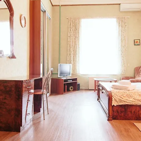 Apartment Near Deribasovskaya *