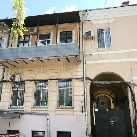 Apartment Near Deribasovskaya *