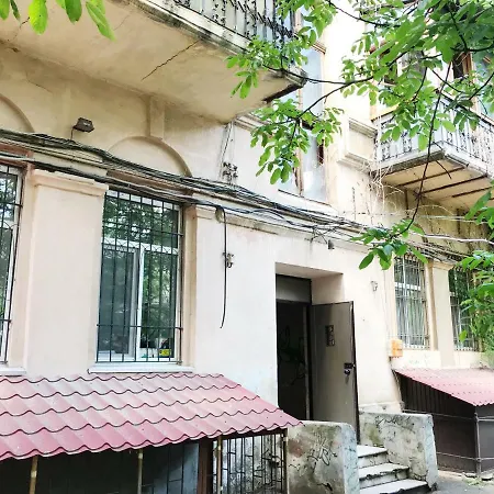 Apartment Near Deribasovskaya *